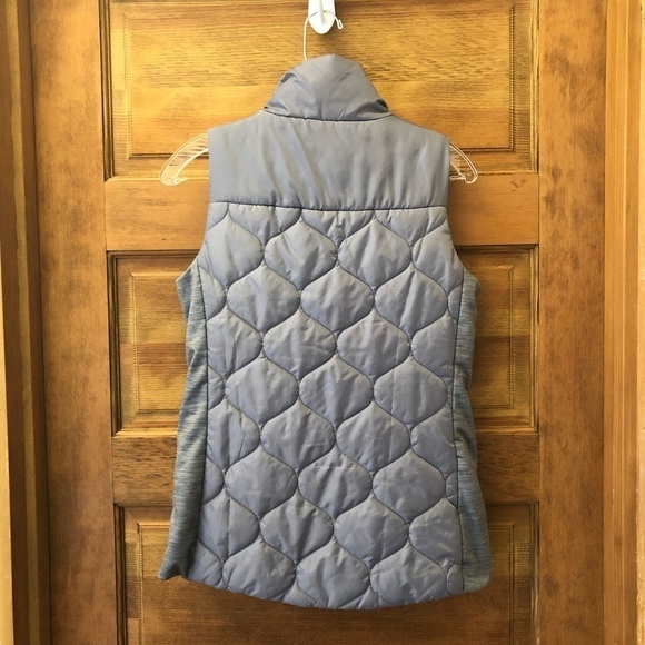 TAHARI SPORT / Grey / Puffer Style Vest / size S - Picture 8 of 10